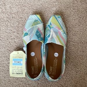 Brand New Toms Classic Shoes